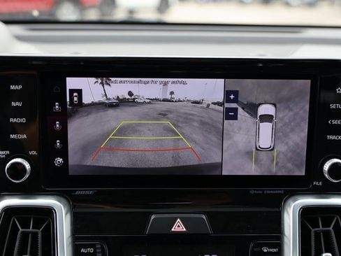 Used 2022 Kia Sorento SX image 18