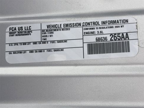 Used 2024 Jeep Grand Cherokee L Limited w/ Luxury Tech Group II image 65