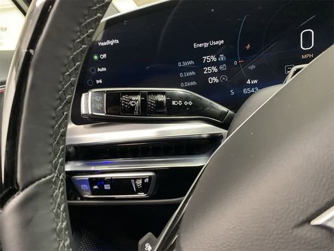 Certified 2024 Cadillac Lyriq Luxury image 23