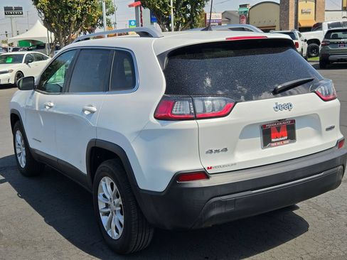 Used 2019 Jeep Cherokee Latitude w/ Popular Appearance Group AWD/4WD image 25