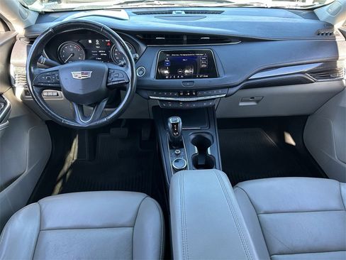 Used 2019 Cadillac XT4 Premium Luxury image 14