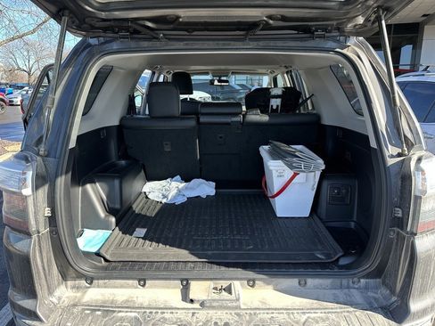 Used 2018 Toyota 4Runner Limited image 15