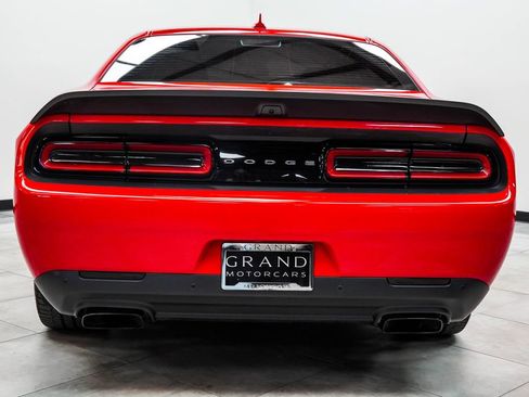 Used 2023 Dodge Challenger SRT Hellcat w/ Driver Convenience Group RWD image 9