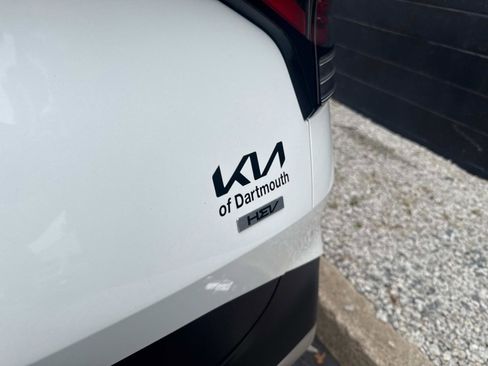 Used 2023 Kia Sportage LX image 12