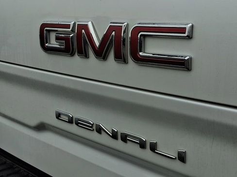 Used 2021 GMC Sierra 1500 Denali w/ Driver Alert Package II image 33