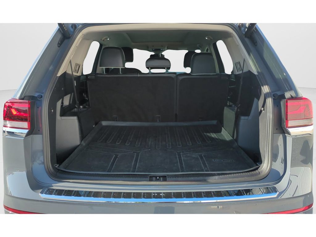 Used 2025 Volkswagen Atlas SEL Premium R-Line AWD/4WD image 9