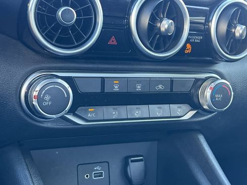 Used 2020 Nissan Sentra S image 19