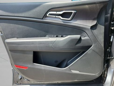 New 2026 Kia Sportage LX FWD image 29