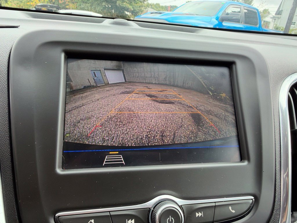 Used 2020 Chevrolet Equinox LT AWD/4WD image 28