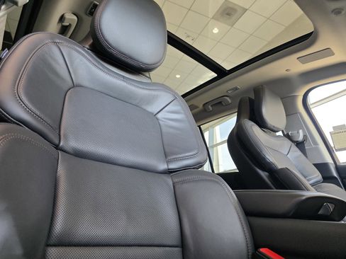 New 2026 Lincoln Aviator Reserve image 18