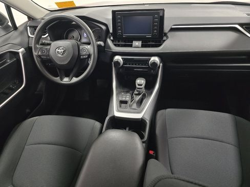 Certified 2022 Toyota RAV4 LE image 21