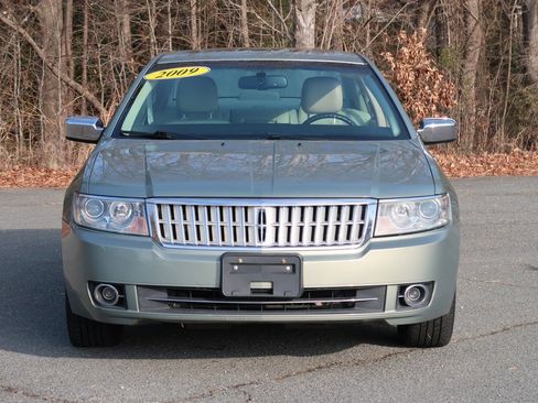 Used 2009 Lincoln MKZ Base image 2