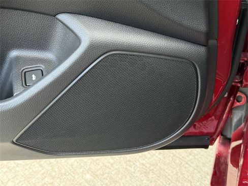 Used 2022 Honda Accord EX-L image 16