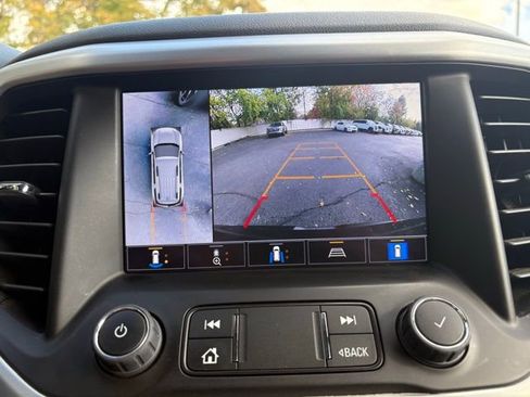 Certified 2023 GMC Acadia SLT w/ Elevation Edition image 30