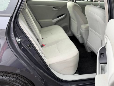 Used 2012 Toyota Prius Two image 46