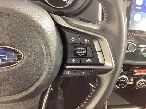 Used 2022 Subaru Forester Limited image 21