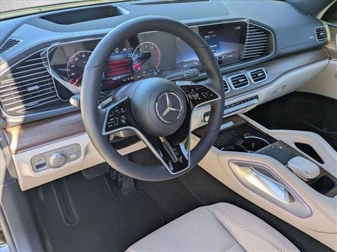 New 2026 Mercedes-Benz GLE 450 4MATIC image 3