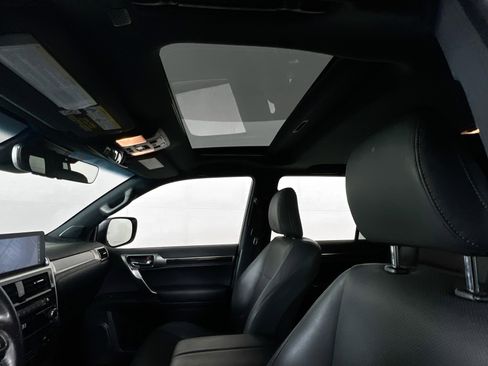 Used 2023 Lexus GX 460 Premium image 22