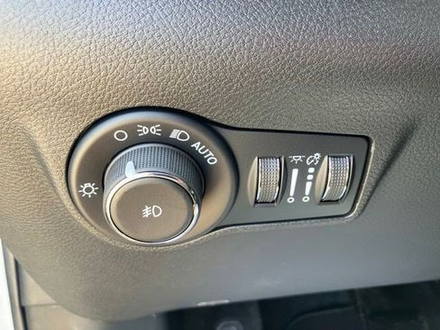 New 2026 Jeep Compass Limited AWD/4WD image 14