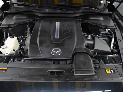 Certified 2024 MAZDA CX-90 Plug-In Hybrid w/ Premium Pkg AWD/4WD image 35