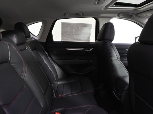 New 2025 MAZDA CX-5 Carbon Edition image 18