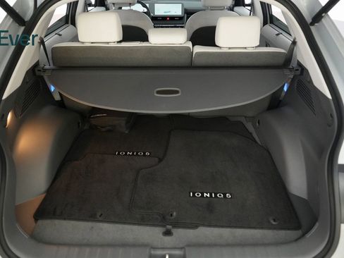 Used 2024 Hyundai Ioniq 5 Limited image 23