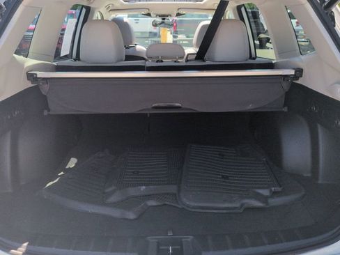 Used 2023 Subaru Forester Premium AWD/4WD image 28