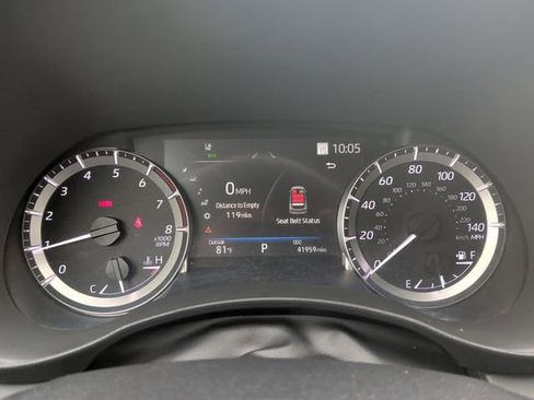Used 2023 Toyota Highlander L FWD image 21