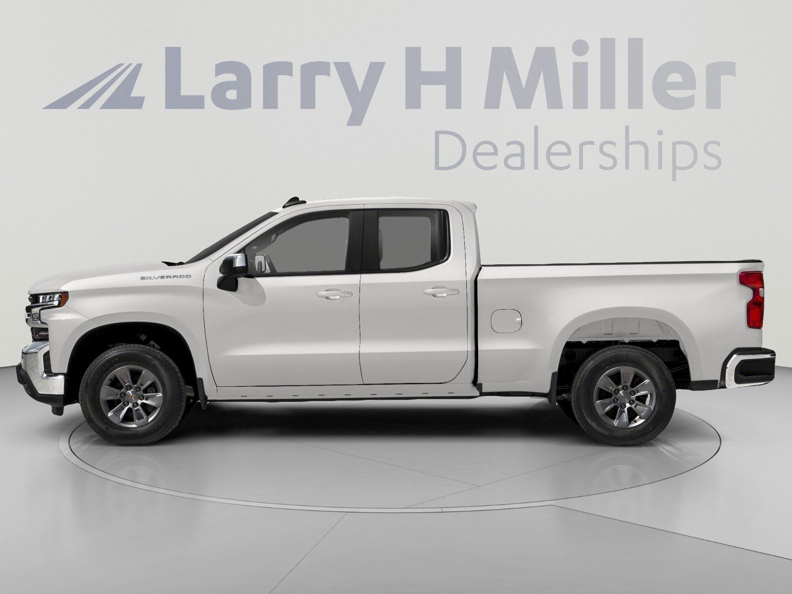 Used 2021 Chevrolet Silverado 1500 LT w/ Fleet Comfort Package AWD/4WD image 3