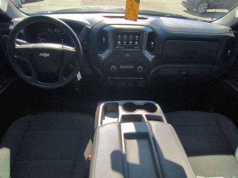 Used 2021 Chevrolet Silverado 1500 Custom image 21