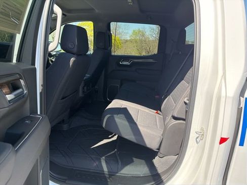 Used 2023 Chevrolet Silverado 1500 RST image 15