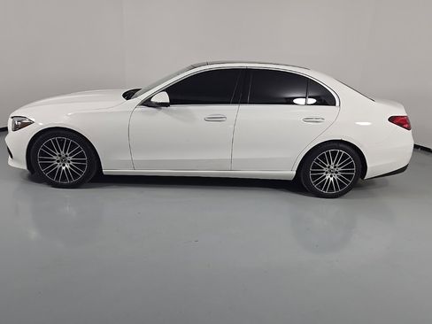 Used 2022 Mercedes-Benz C 300 C 300 image 4