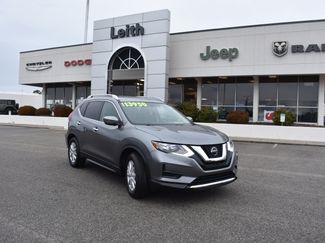Used 2018 Nissan Rogue SV video 1