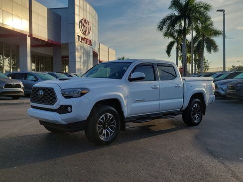 Used 2023 Toyota Tacoma SR5 image 2