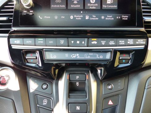Used 2025 Honda Odyssey Sport-L image 33