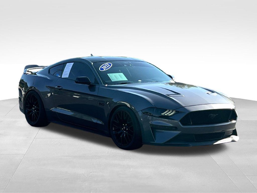 Used 2021 Ford Mustang GT Premium w/ GT Performance Package RWD image 3