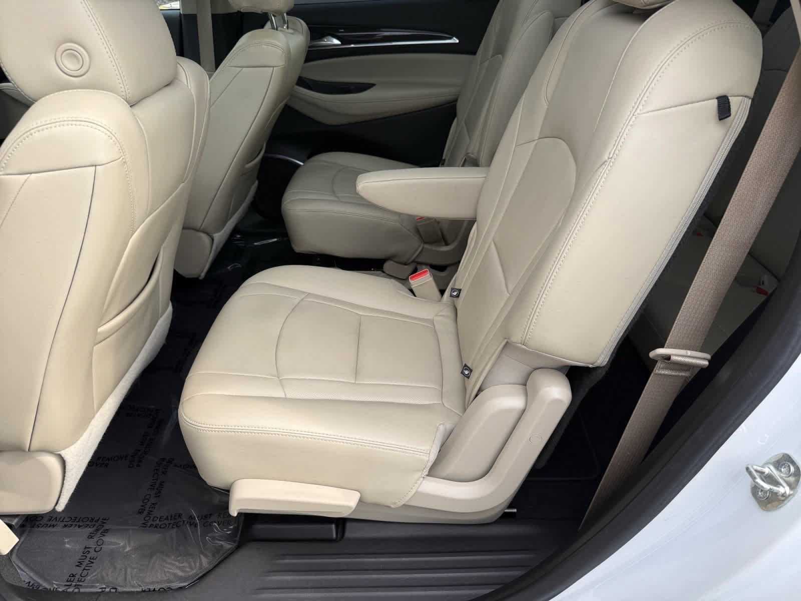 Used 2020 Buick Enclave Premium w/ Sun and Sites Package FWD image 11