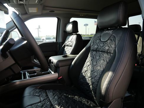 New 2026 Ford F250 Lariat w/ Black Appearance Package AWD/4WD image 19