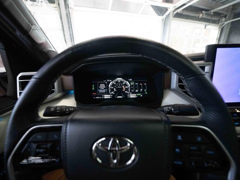 Used 2022 Toyota Tundra Capstone image 15