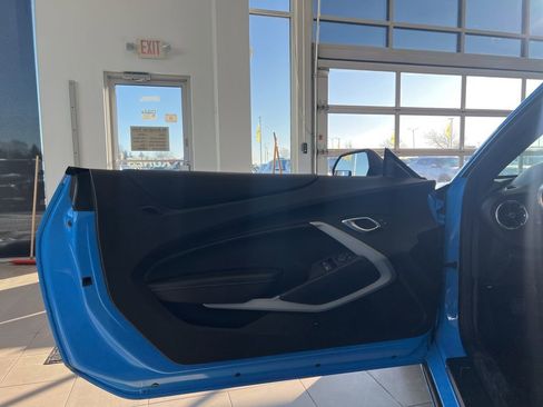 Used 2022 Chevrolet Camaro SS image 7
