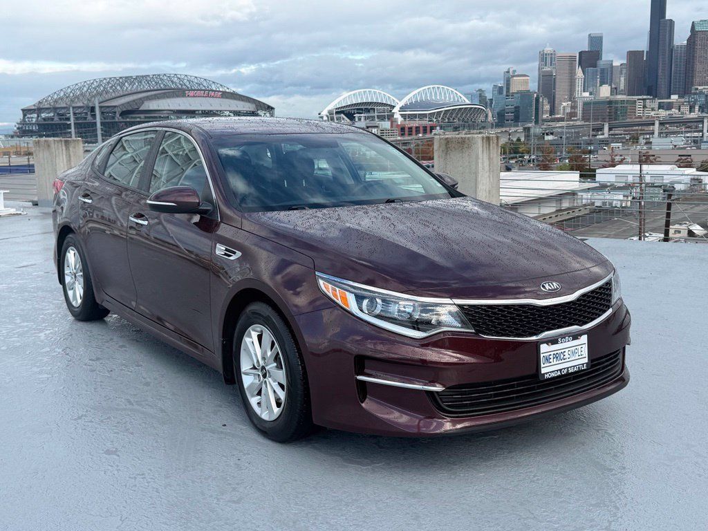 Used 2017 Kia Optima LX w/ Convenience Package FWD 360° Tour