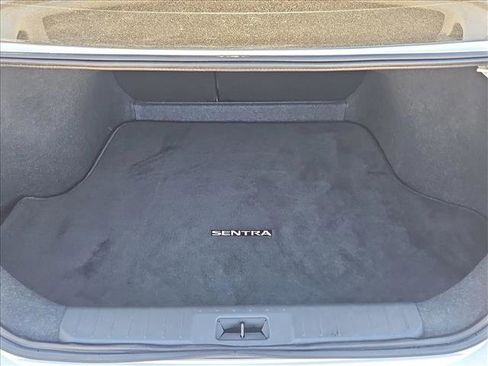 Used 2024 Nissan Sentra SR image 6