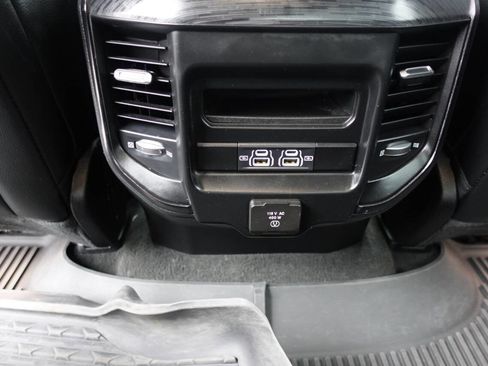 Used 2023 RAM 1500 Sport w/ G/T Package image 40