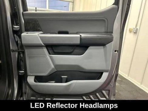 Used 2022 Ford F150 XLT w/ Equipment Group 302A High AWD/4WD image 18