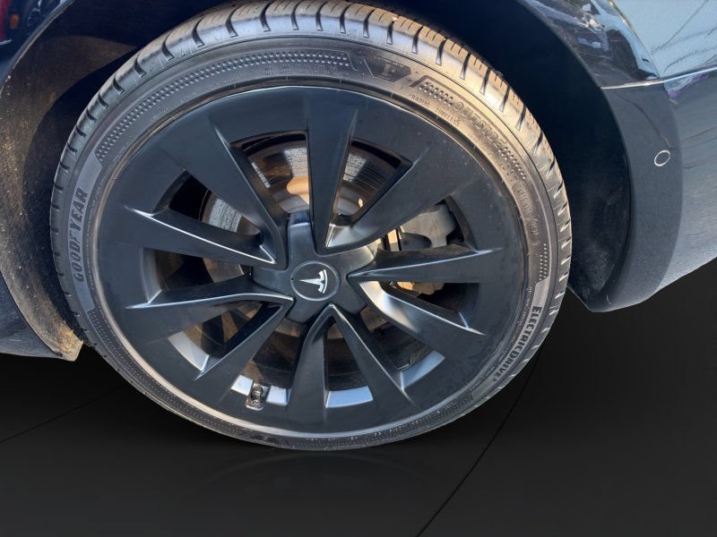 Used 2022 Tesla Model 3 Standard Range RWD image 22