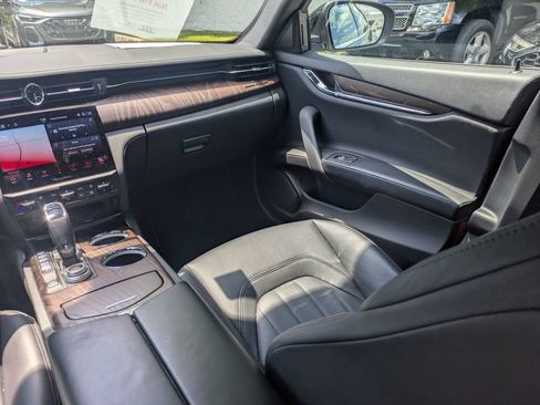 Used 2021 Maserati Quattroporte S RWD image 28