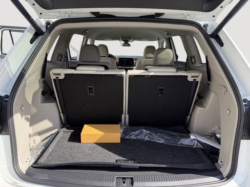 New 2026 Volkswagen Atlas SE image 11