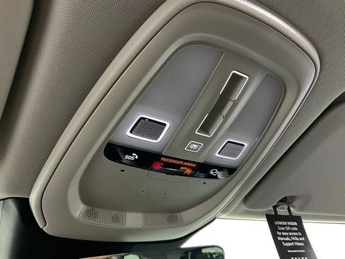 New 2025 Volvo XC60 B5 Core w/ Protection Package Premier image 21