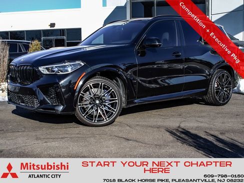 Used 2021 BMW X5 M w/ Competition Package image 1