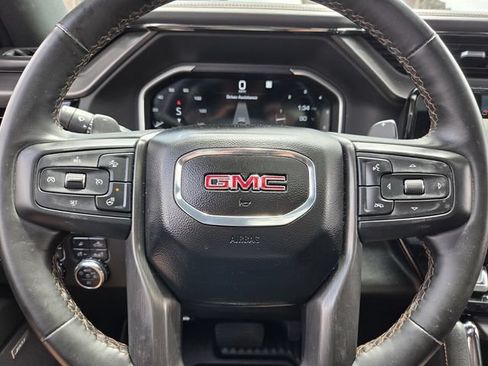 Used 2023 GMC Sierra 1500 AT4 w/ Technology Package AWD/4WD image 26